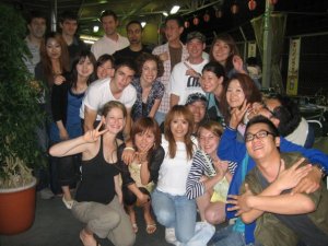 live_foreign_country_2